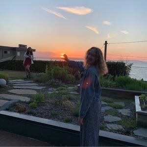 Meet your Posher, Maddie